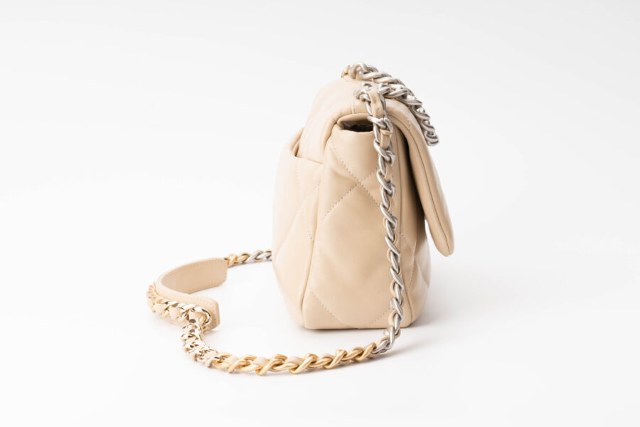 Chanel19 Medium Beige Calf Skin Mixed hardware