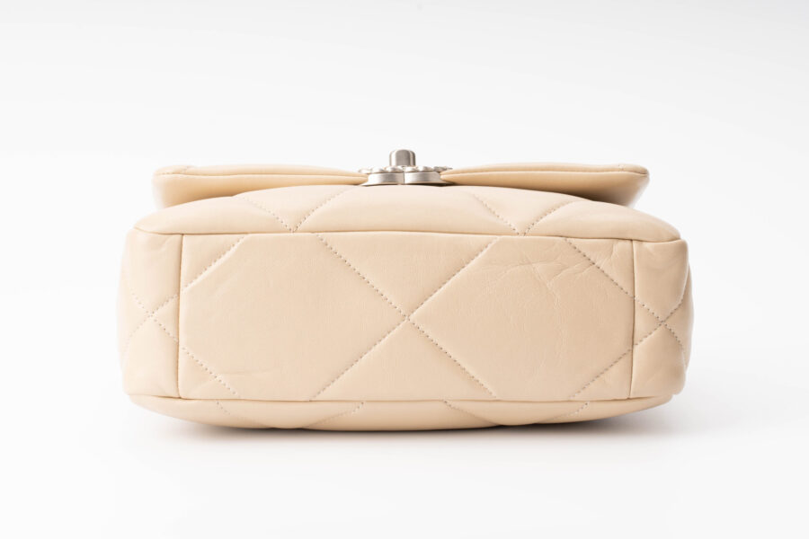 Chanel19 Medium Beige Calf Skin Mixed hardware