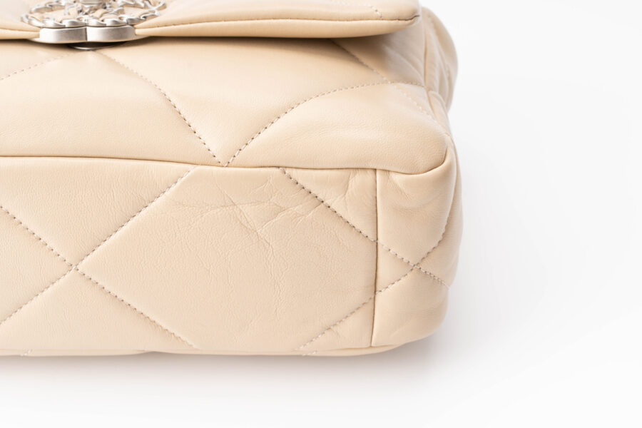 Chanel19 Medium Beige Calf Skin Mixed hardware