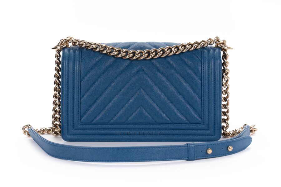 Chanel-Boy-Bag-Medium-Caviar-GHW-3
