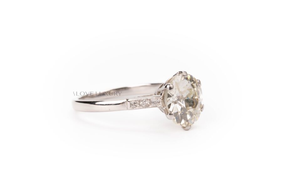 Diamond-Ring-Solitaire-3-Carat-White-Gold-2