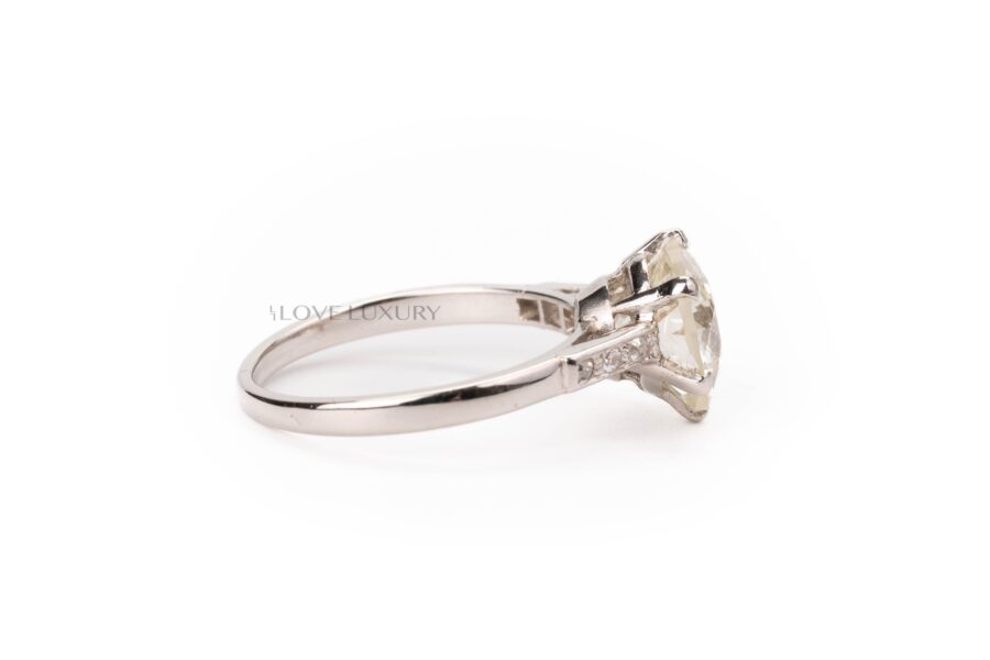 Diamond-Ring-Solitaire-3-Carat-White-Gold-4