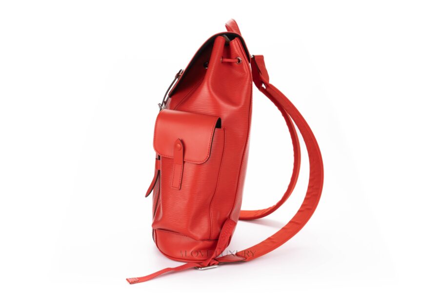 Louis-Vuitton-x-Supreme-Backpack-Red-Epi-4
