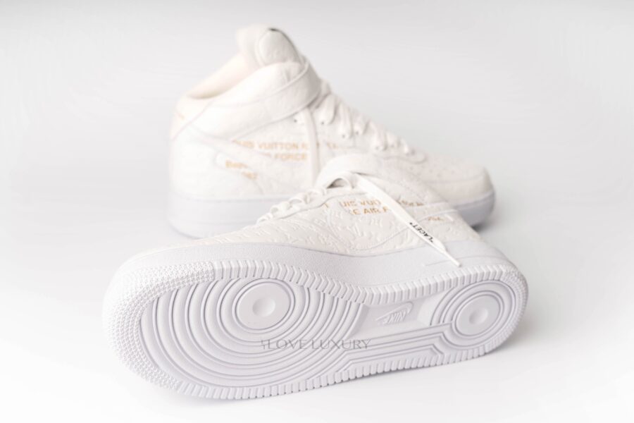 Louis-Vuitton-x-Virgil-Abloh-x-Nike-Air-Force-1-Mid-White-3