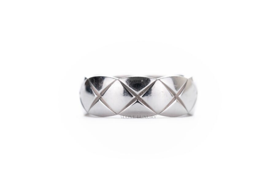 Chanel-Coco-Crush-White-Gold-Ring-8