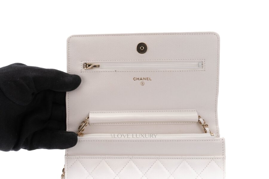 Chanel-Wallet-on-Chain-White-Caviar-Light-Gold-Hardware-10