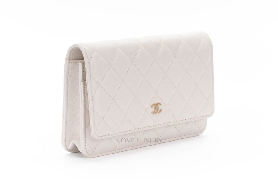 Chanel-Wallet-on-Chain-White-Caviar-Light-Gold-Hardware-2
