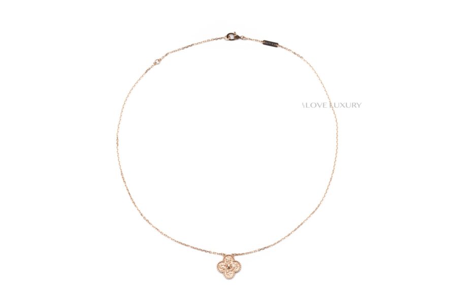 Van-Cleef-&-Arpels-Vintage-Alhambra-Hammered-Rose-Gold-Pendant-3