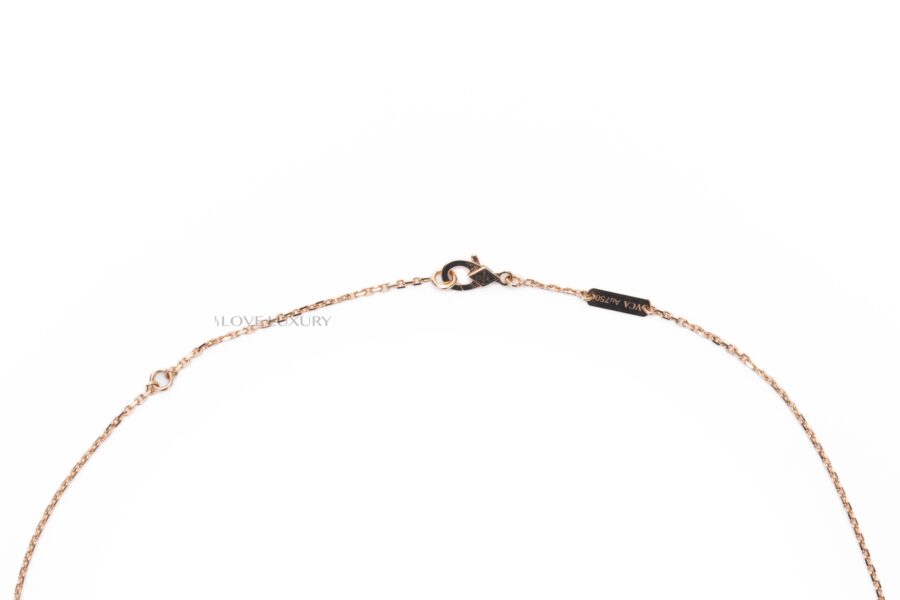 Van-Cleef-&-Arpels-Vintage-Alhambra-Hammered-Rose-Gold-Pendant-4