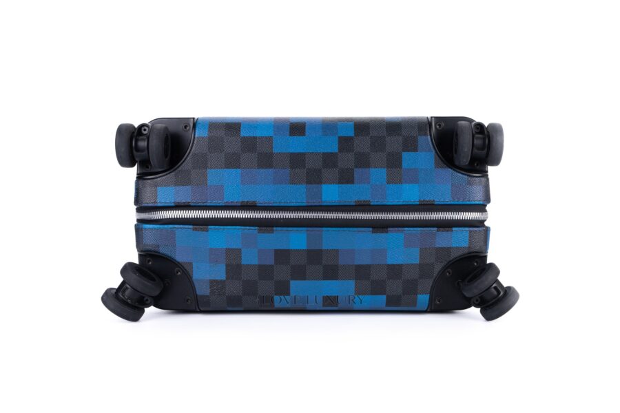 Louis-Vuitton-Horizon-Pixel-Suitcase-7