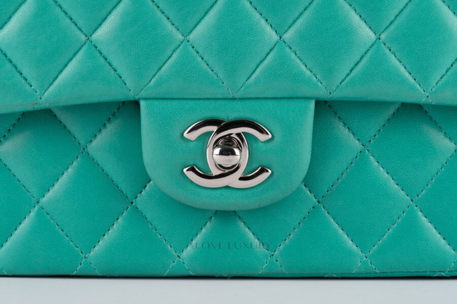 Chanel-Medium-Classic-Flap-Green-Lambskin-Silver-Hardware-7