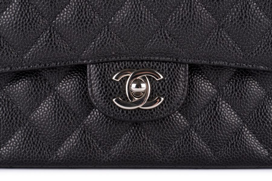 Chanel-Medium-Classiс-Flap-Caviar-Black-Silver-Hardware-7