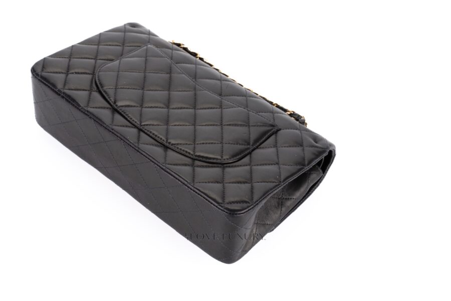 Chanel-Medium-Vintage-Classic-Flap-Lambskin-Gold-Hardware-8-series-16