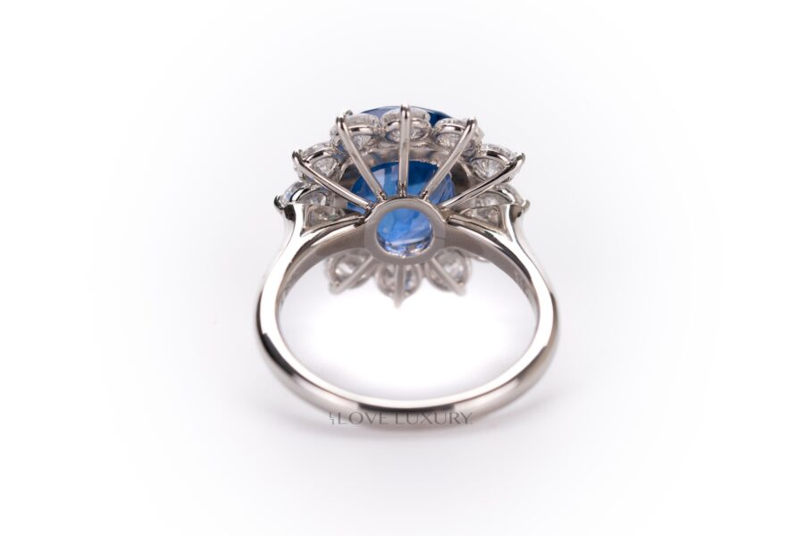 Platinum-Sapphire-Ring-Set-with-One-Oval-Mixed-Shape-Natural-Saphire-Center-Stone-&-12-Round-Brilliant-Cut-Diamonds-on-the-side-5
