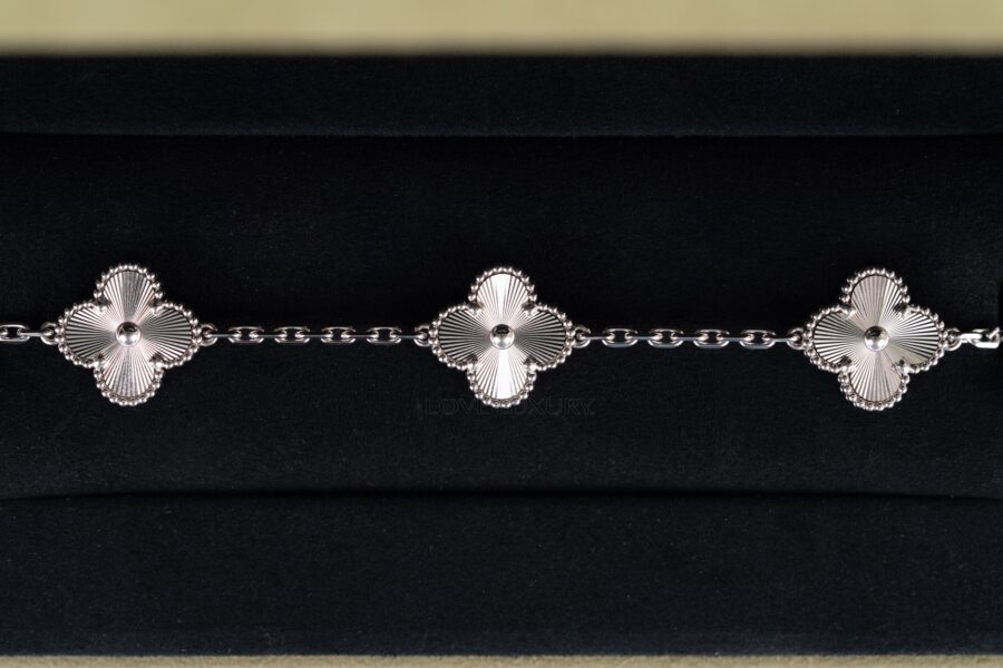 Van-Cleef-&-Arpels-Vintage-Alhambra-5-Motifs-18K-Guilloche-White-Gold-5