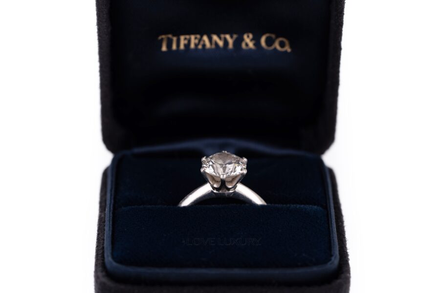 Tiffany-&-Co-Diamond-Ring-Round-Brilliant-1-86-carats-16