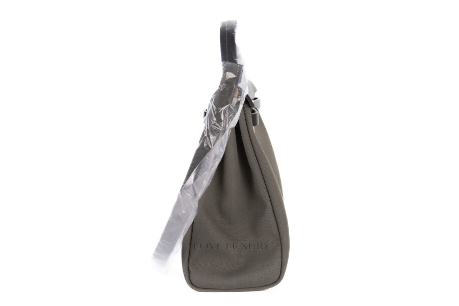 Hermès-Herbag-Zip-31-Vert-de-Gris-Canvas-and-Black-Swift-5