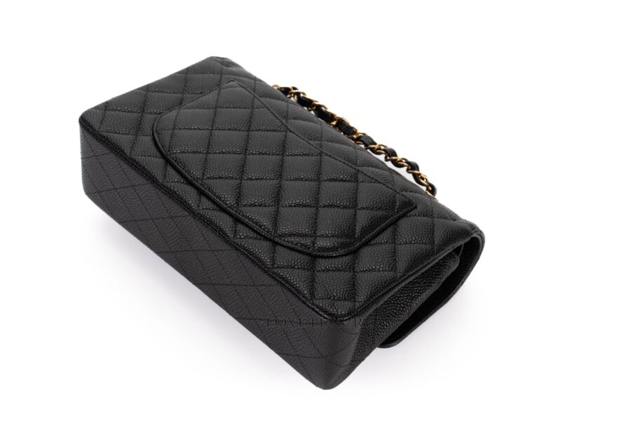 Chanel-Medium-Classic-Flap-Caviar-Black-Gold-hardware-2021-15