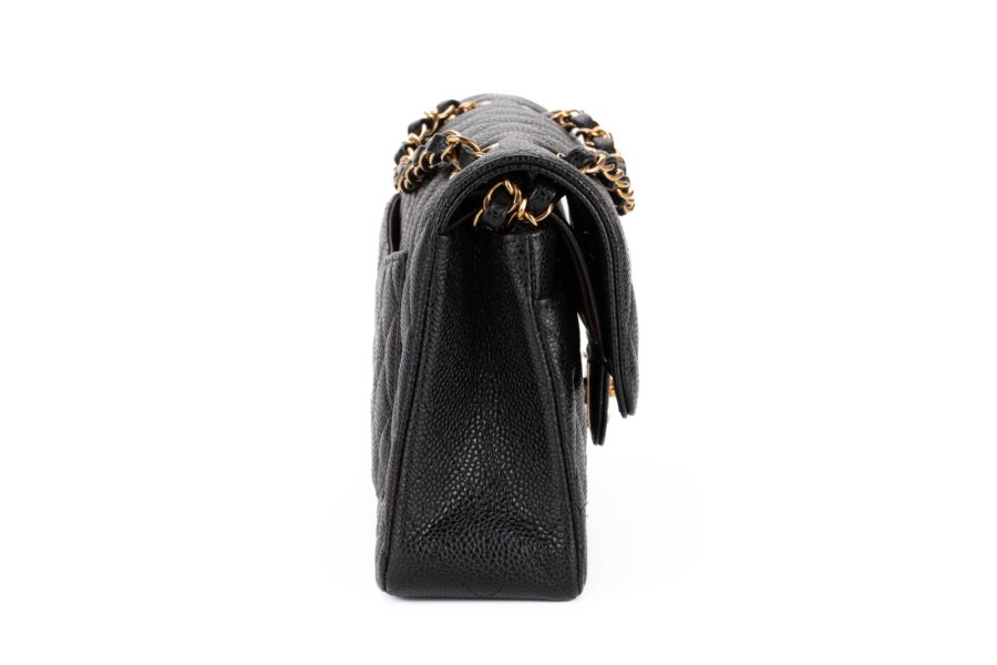 Chanel-Medium-Classic-Flap-Caviar-Black-Gold-hardware-2021-5