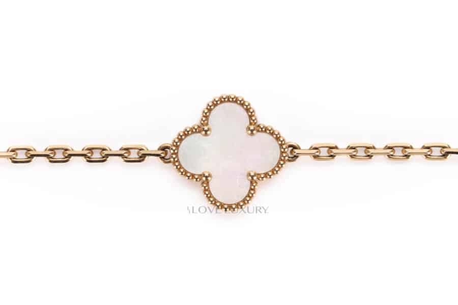 Van-Cleef-&-Arpels-Vintage-Alhambra-Mother-of-Pearl-Yellow-Gold-2